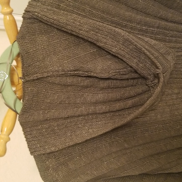 Pink Republic Olive Cardigan with Hoodie - Picture 6 of 9